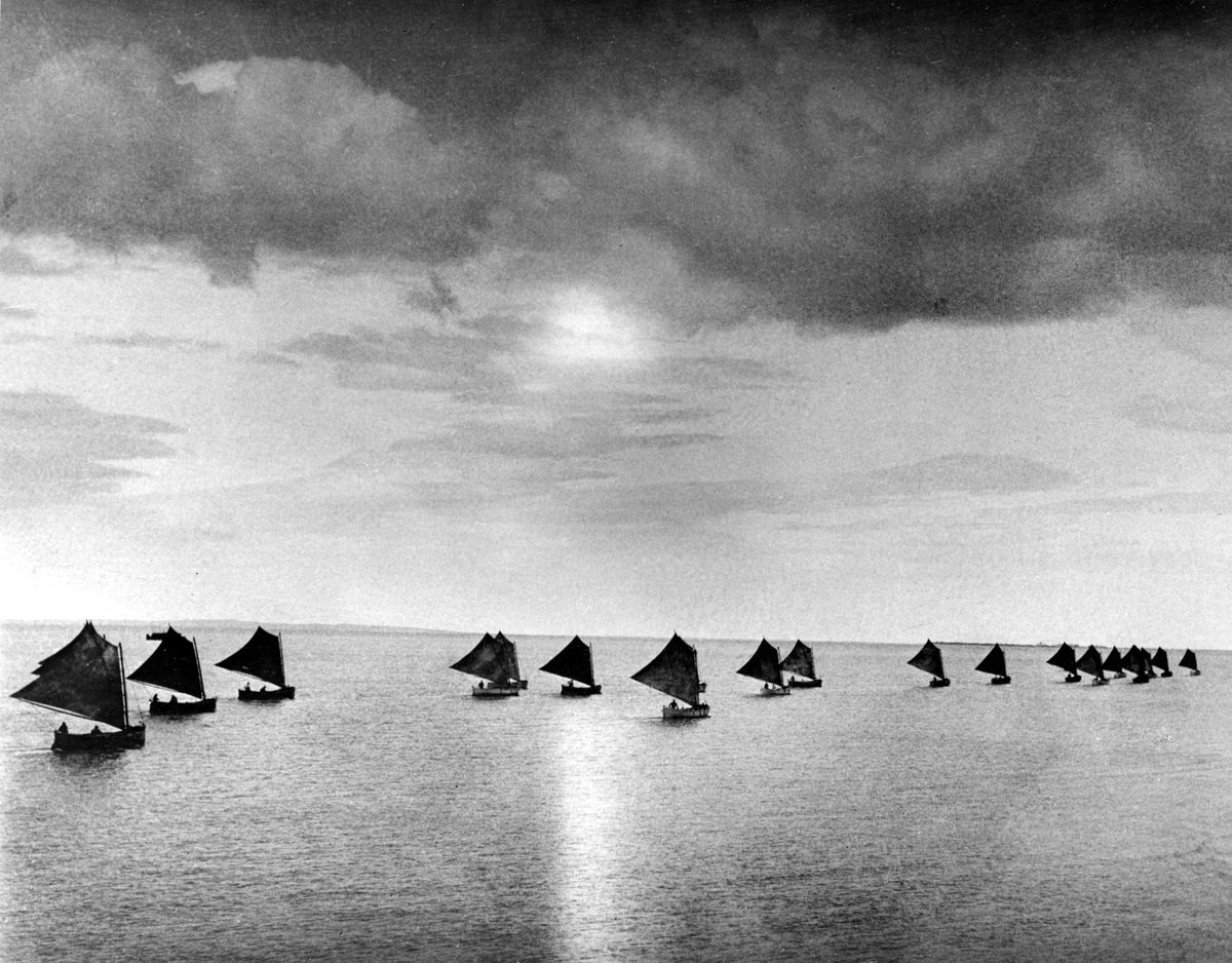 SailWells-B83.91-0156-R17A-Bristol-Bay-Salmon-Fleet.jpg